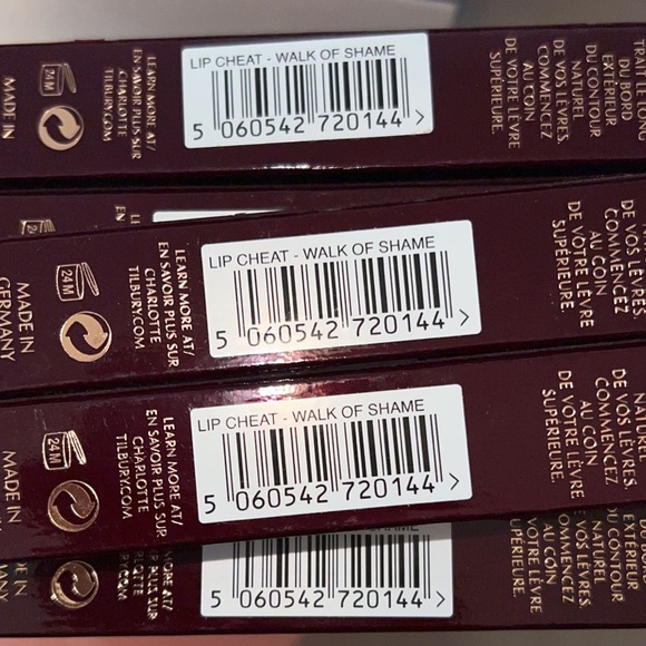 NEW! Charlotte Tilbury Walk of Shame Lip Liner - Picture 8 of 8